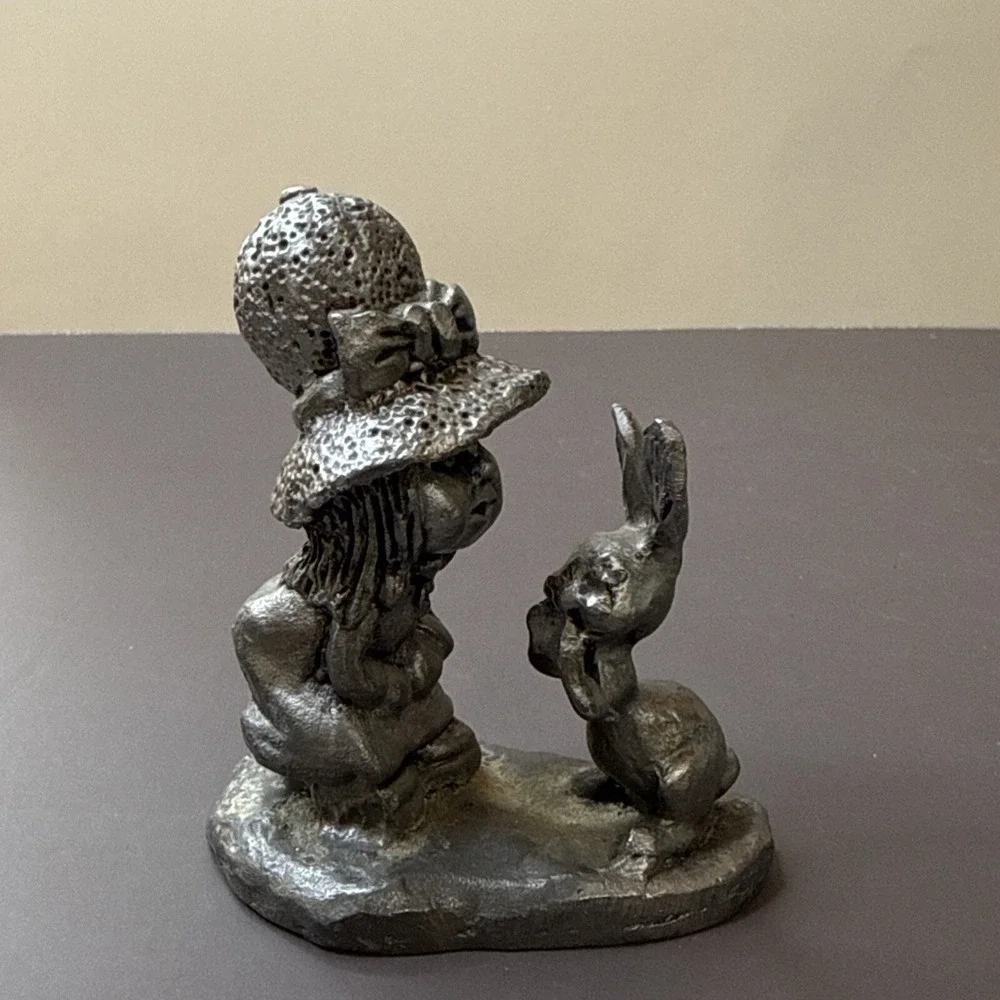 Michael Ricker Pewter Holly Hobbie Girls Rabbit  Miniature Figurine